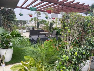 Cameo art house -home stays Vasant Vihar New Delhi