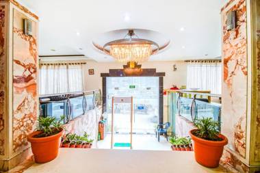 FabHotel Marble Arch - Fully Vaccinated Staff