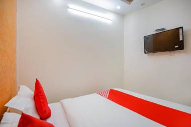 OYO 67096 Hotel ICON