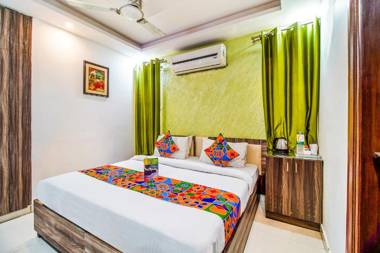 FabHotel Dilli Homestay