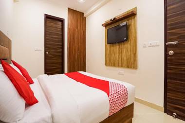 OYO 68955 Hotel Blue Eye