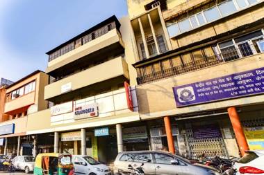 OYO 68163 Hotel Chandrika Inn