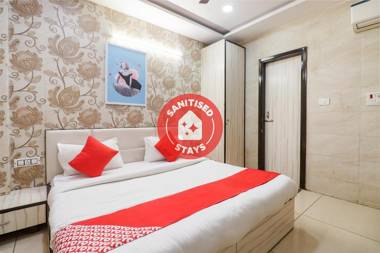 OYO 13027 Shri Hari Kunj