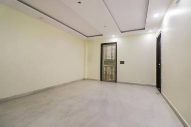 OYO Flagship 64184 Moody Moon Residency