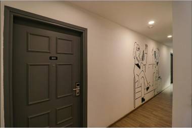 FabHotel Hargobind Enclave