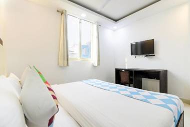 OYO 81182 Collection O Comfy Stay Hotels