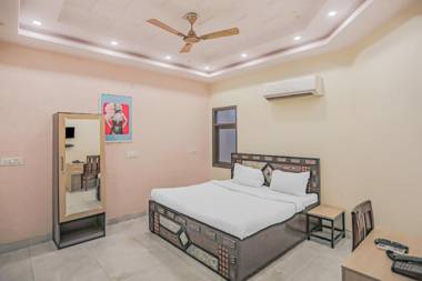 CAPITAL O 81600 RAJ RESIDENCY