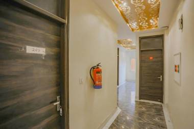 CAPITAL O 81600 RAJ RESIDENCY