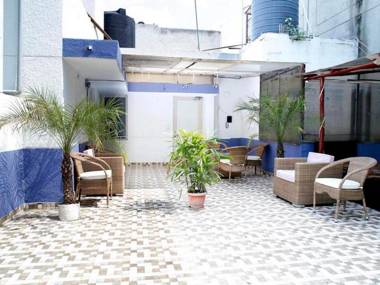 Maplewood Guest House Neeti Bagh New Delhiit is a Boutiqu Guest House - room 8
