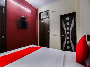 OYO 75210 Hotel Sunshine