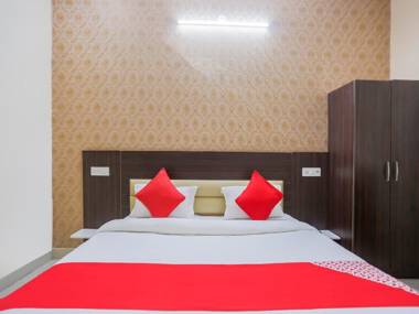 OYO 65312 Hotel Moon Valley