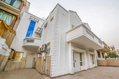 OYO Flagship 75557 Shejal Residency