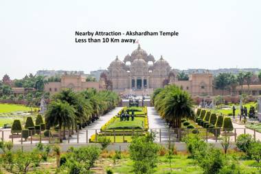 OYO Flagship 75860 Green High