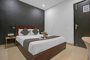 OYO Townhouse 475 Nangal Raya Pankha Road