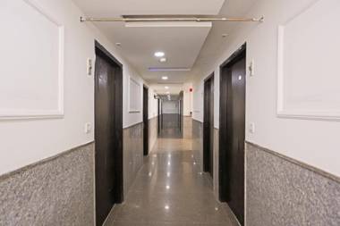 Hotel Belwood Delhi Airport