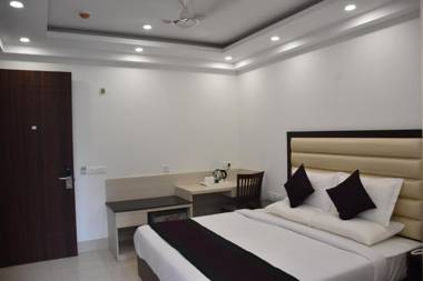 Lemon Green Residency - Hotel and Serviced Apartments
