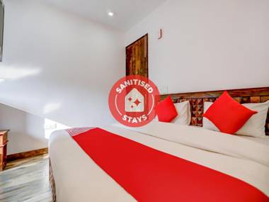 OYO 76554 Blu Lagoon