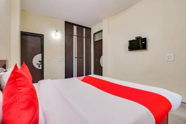 OYO 74753 Sushma Ssadan