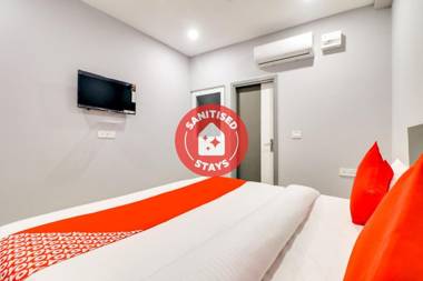 OYO 76766 Hotel Dream Palace