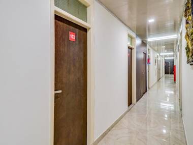 OYO Flagship 76903 RS Hotels