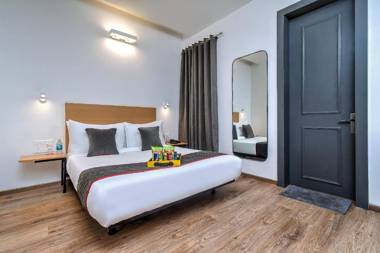 OYO Townhouse 607 Paschim Vihar