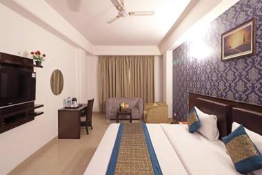 Hotel Venus Plaza- Near Delhi Airport