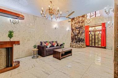 OYO 78128 DEL1952 Hmoca