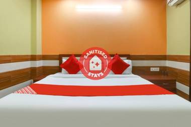 OYO 75218 Hotel Mayur Plaza