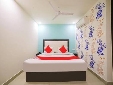 OYO 78617 Flagship My Comfortable Hotel