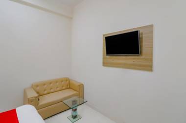 OYO 78410 Collection O White House