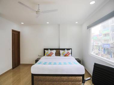 OYO 79600 The Premium Villa