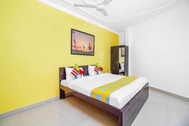OYO 79738 Elegant Rooms Virender Nagar