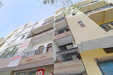 OYO 73235 Hotel Lion