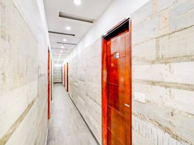 Capital O 79569 Mannat