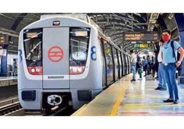 BluO Studio Defence Colony Mkt - Kitchen Balcony