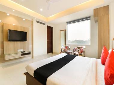 Capital O 76736 Ornate Inn By Blessings