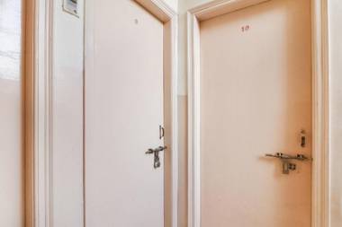 SPOT ON 76979 Chandu Inn