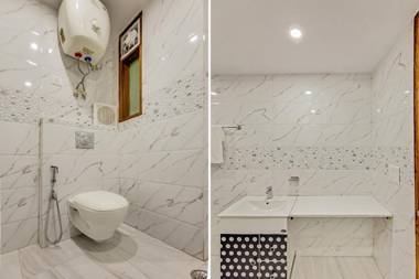 OYO 78926 TIA Brothers Pleasant Stay Hauz Khas