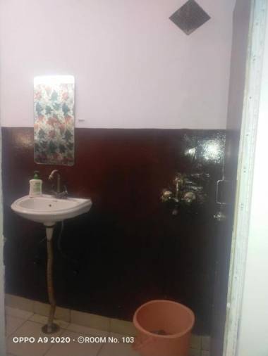 SPOT ON 80587 Four Star Residency