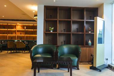 Green Palms Hotel Pacific Mall