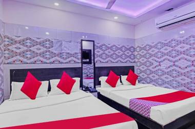 OYO 81741 Hotel Naseeb
