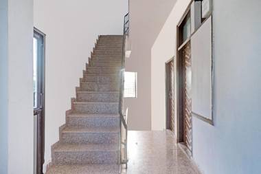 SPOT ON 82422 Hotel Blue Ray