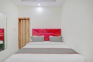 OYO Flagship 83410 Golden Key Inn