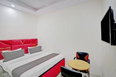 OYO Flagship 83410 Golden Key Inn