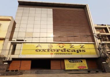 Abuzz Oxfordcaps RoopNagar Delhi