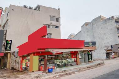 Townhouse 665 Chahal Residency