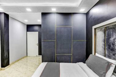 Capital O 84227 Hotel Kings Stay