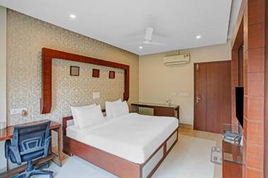 Townhouse 581 Noida Sector 122