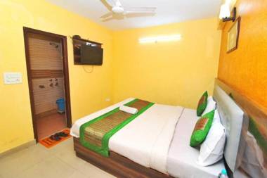 OYO 84136 Hotel Royal Orbit Mahipalpur