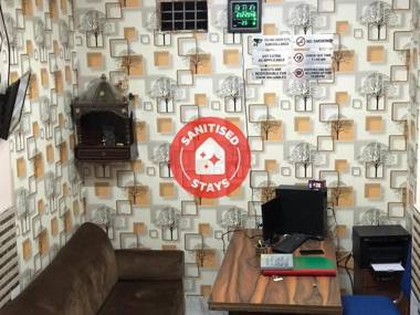 OYO 84139 Hotel Moonlight